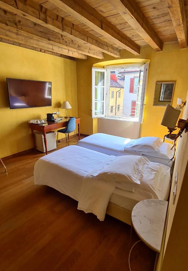 Hotel Piazza Vecchia Бергамо Экстерьер фото