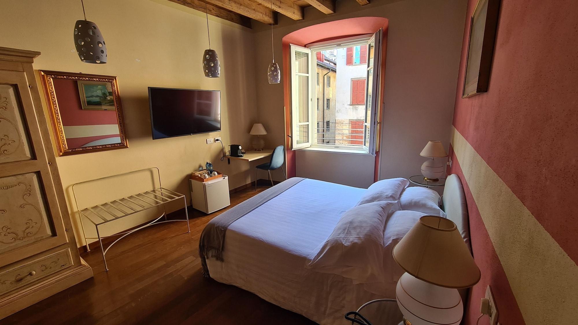 Hotel Piazza Vecchia Бергамо Экстерьер фото